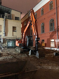 Гусеничный экскаватор с грейфером 12 м Хитачи-160