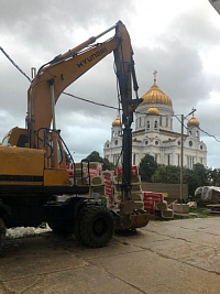 Колесный экскаватор с грейфером 11,5 м Хендай-210