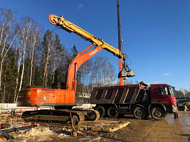 Гусеничный экскаватор Хитачи 240