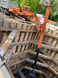 Гусеничный экскаватор Дуссан 225