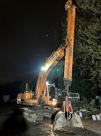 Гусеничный экскаватор Дуссан 225