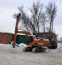 Гусеничный экскаватор Дуссан 225